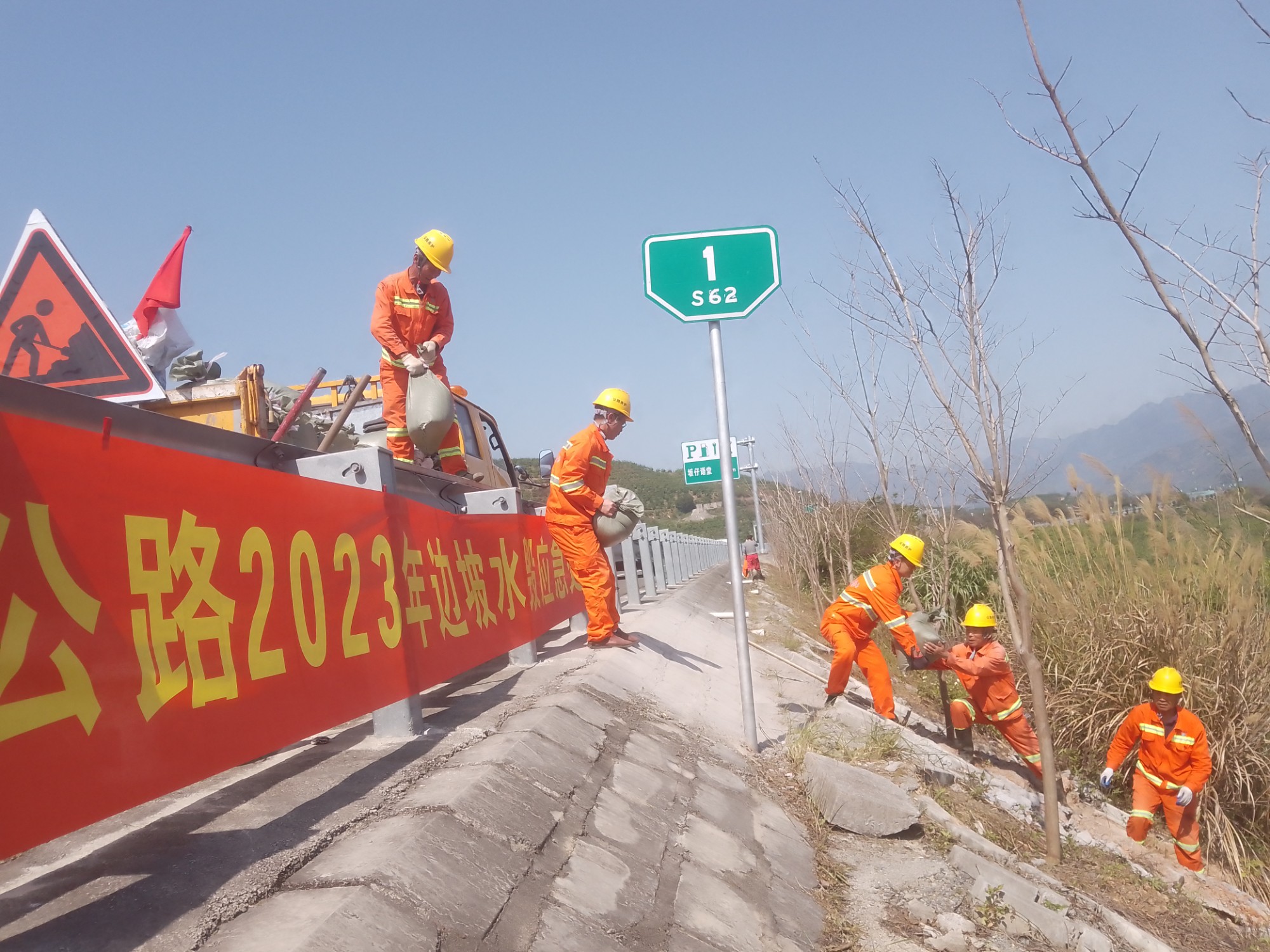 d0dfb8f28b413496abdb178bfaa51ab.jpg d0dfb8f28b413496abdb178bfaa51ab.jpg