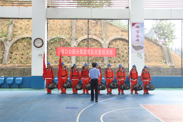 I:\美图批处理照片\训练图 (2).jpg I:\美图批处理照片\训练图 (2).jpg