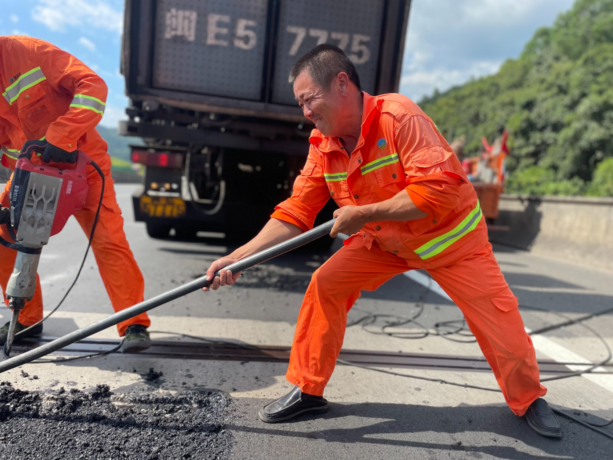 微信图片_2023031712530210.jpg 微信图片_2023031712530210.jpg