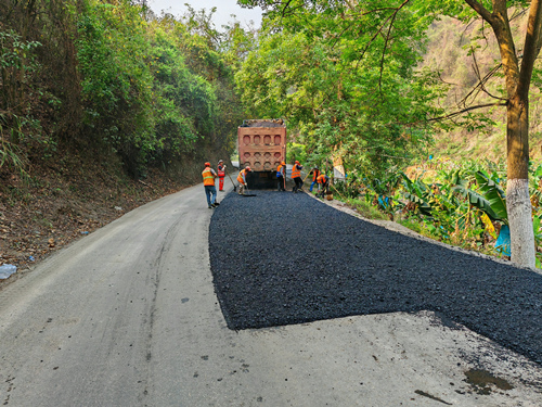 铺面层_副本.jpg 铺面层_副本.jpg