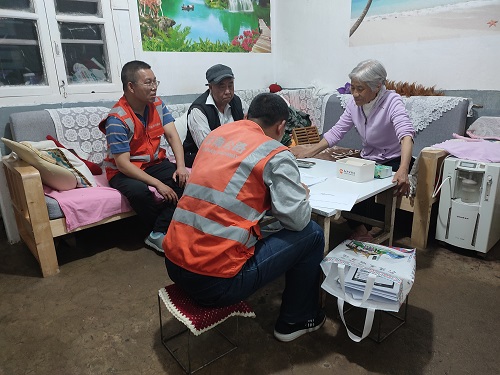 普法宣传2.jpg 普法宣传2.jpg