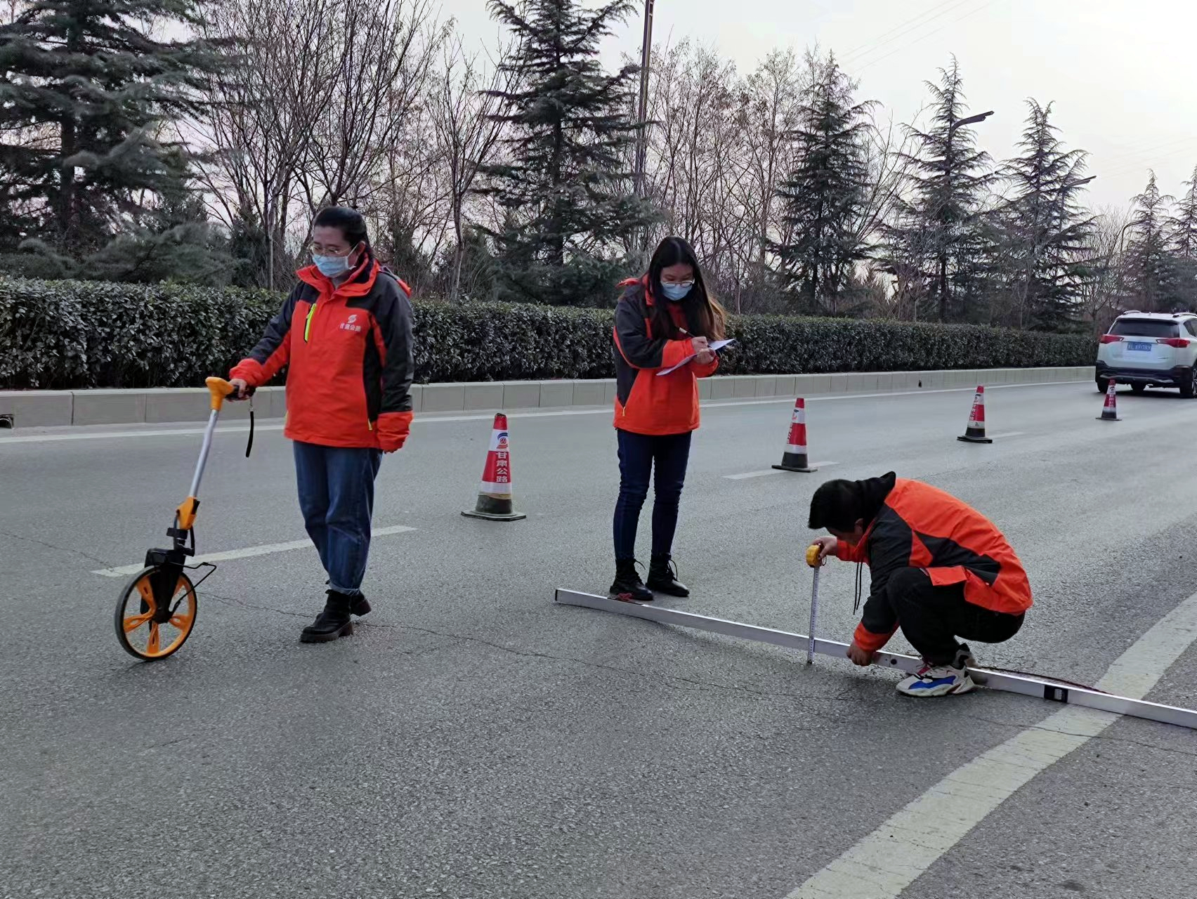 路况调查.jpg 路况调查.jpg