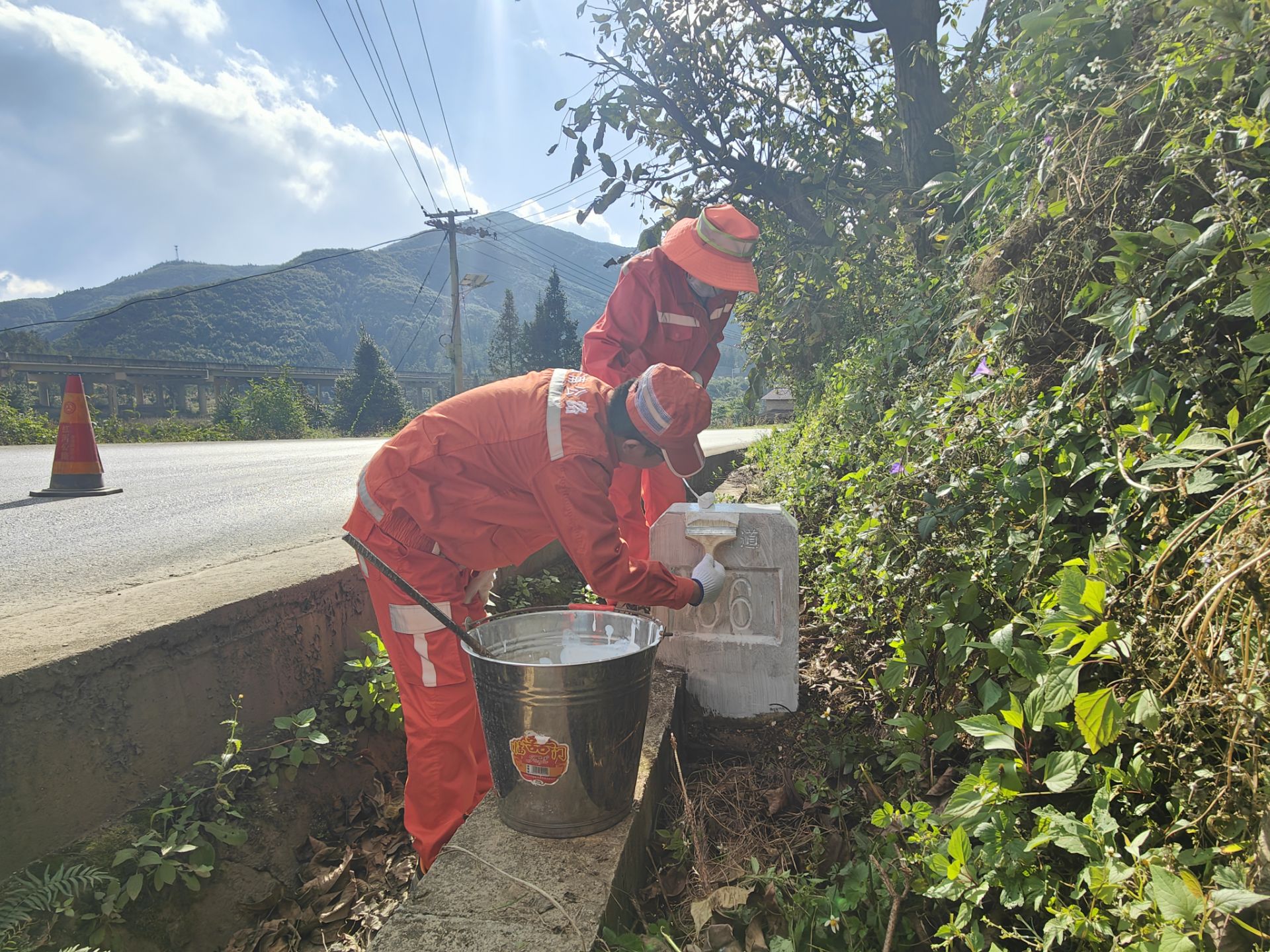 7e1fc2b9bcf8ac615b3a6f0ad0efe55b.jpg 7e1fc2b9bcf8ac615b3a6f0ad0efe55b.jpg