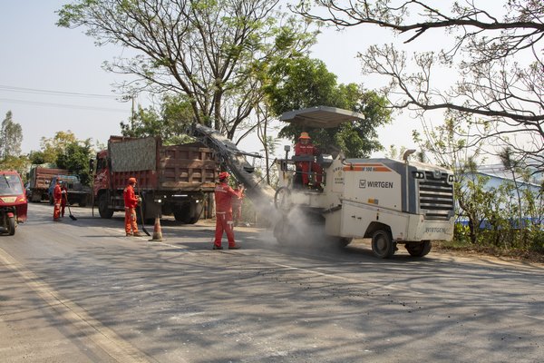 IMG_7945 (复制).jpg IMG_7945 (复制).jpg