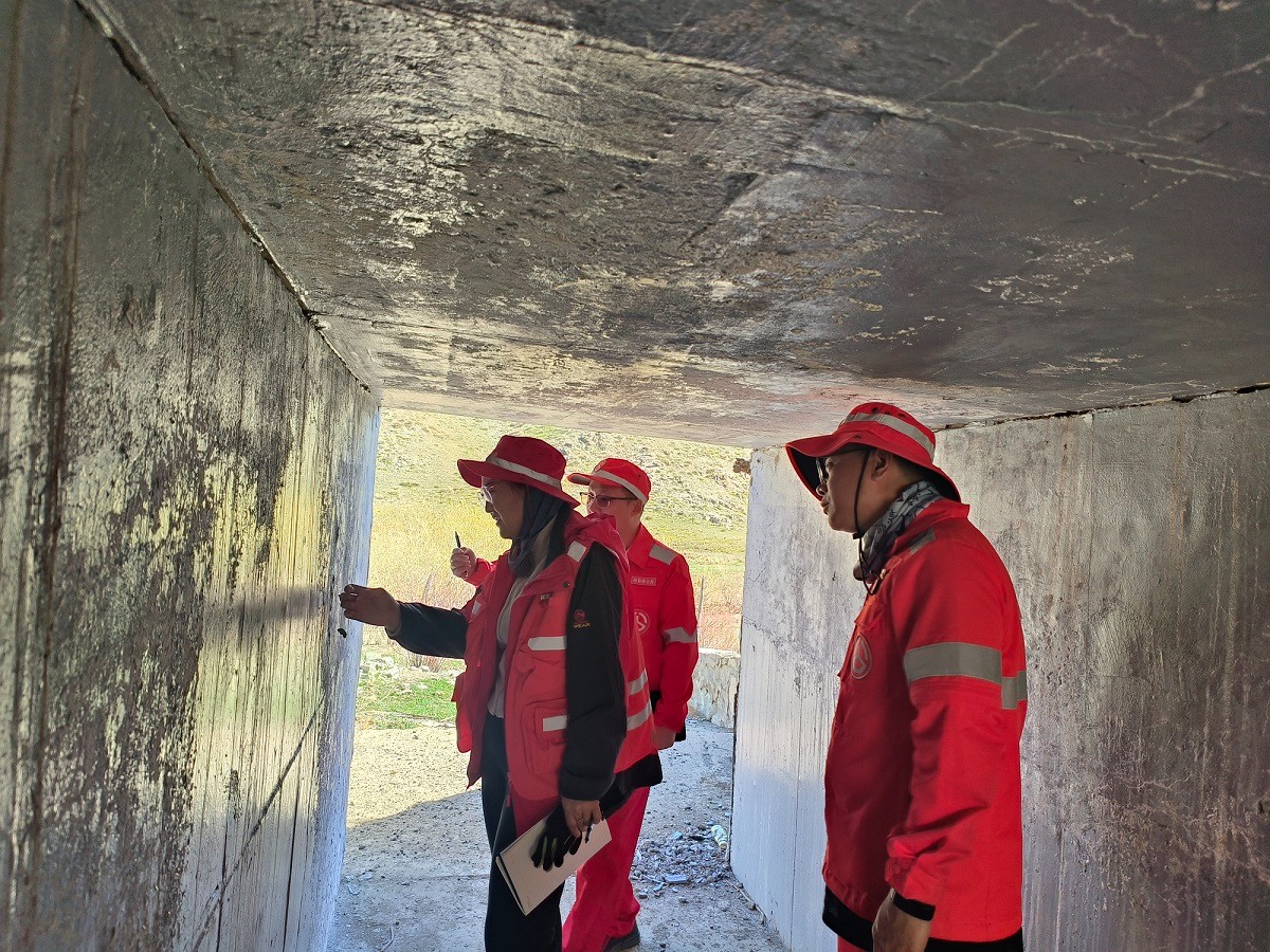 对桥涵病害调查数据逐一比对 图：李圆.jpg